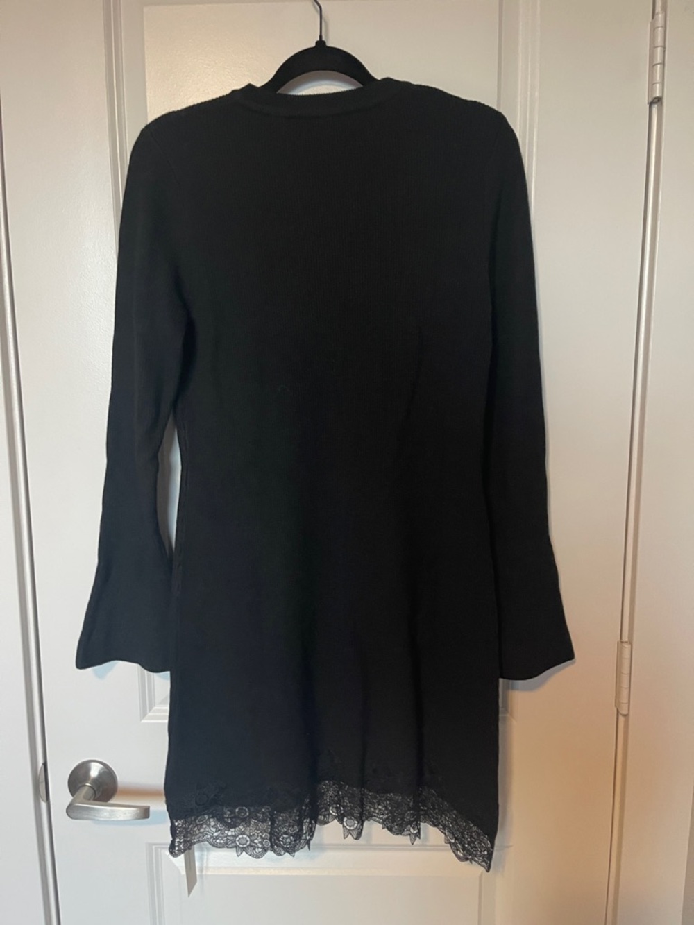 Commense Black Long-Sleeve Lace-Hem Dress with Button Details - Picture 5 of 6